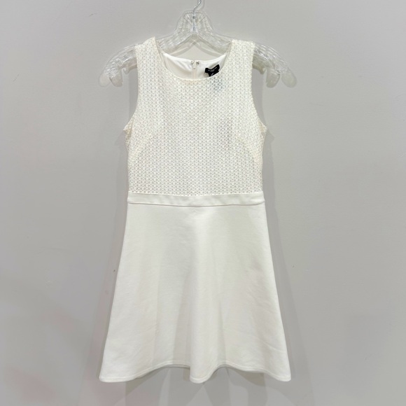 NWT Ann Taylor crochet sleeveless A- Line dress ❤️ - Picture 3 of 7